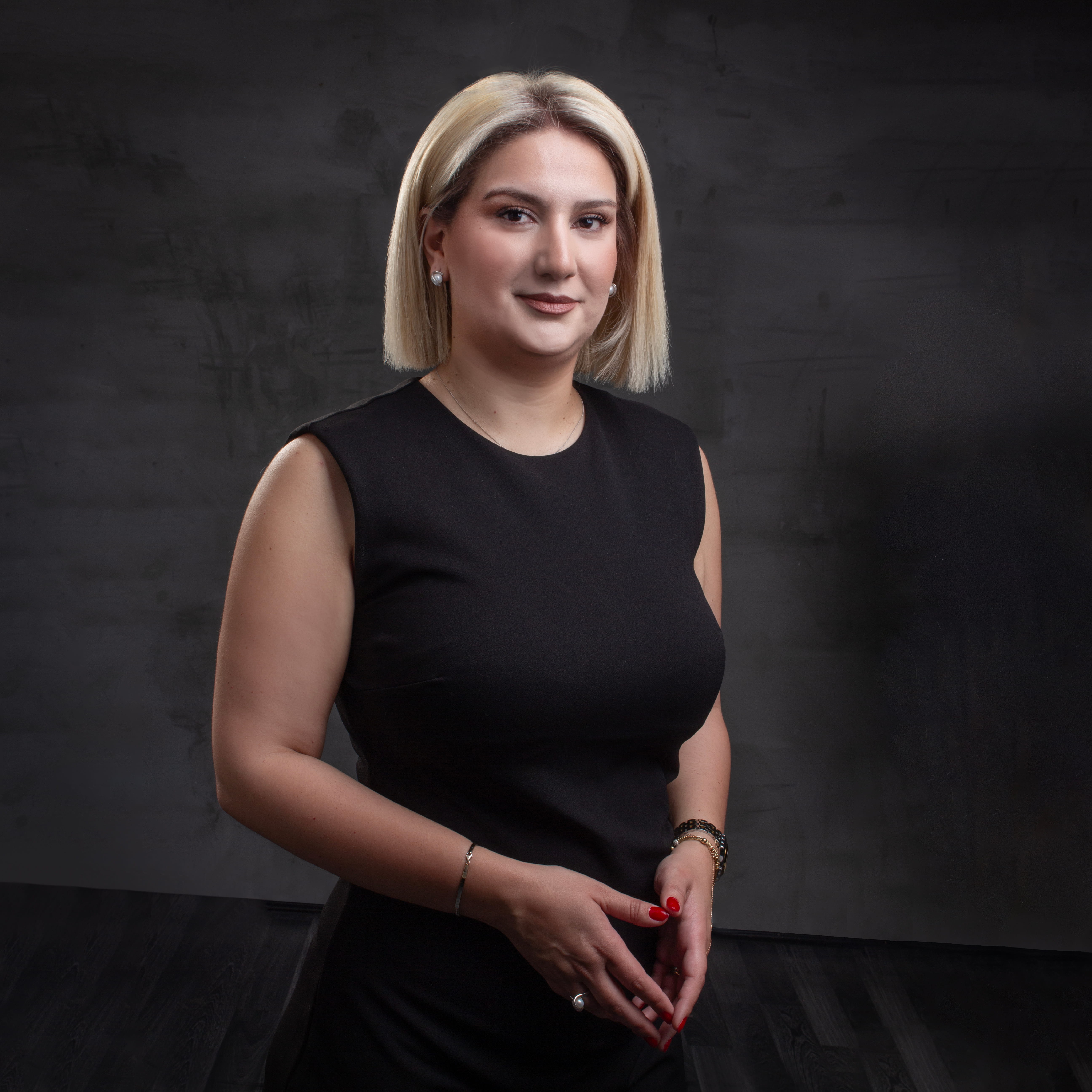 Ceyda Hoca — Kimya Öğretmeni